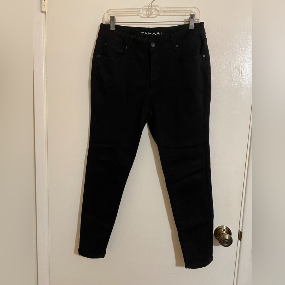 TAHARI Black straight leg jeans from TJ Maxx. Excellent condition, worn twice